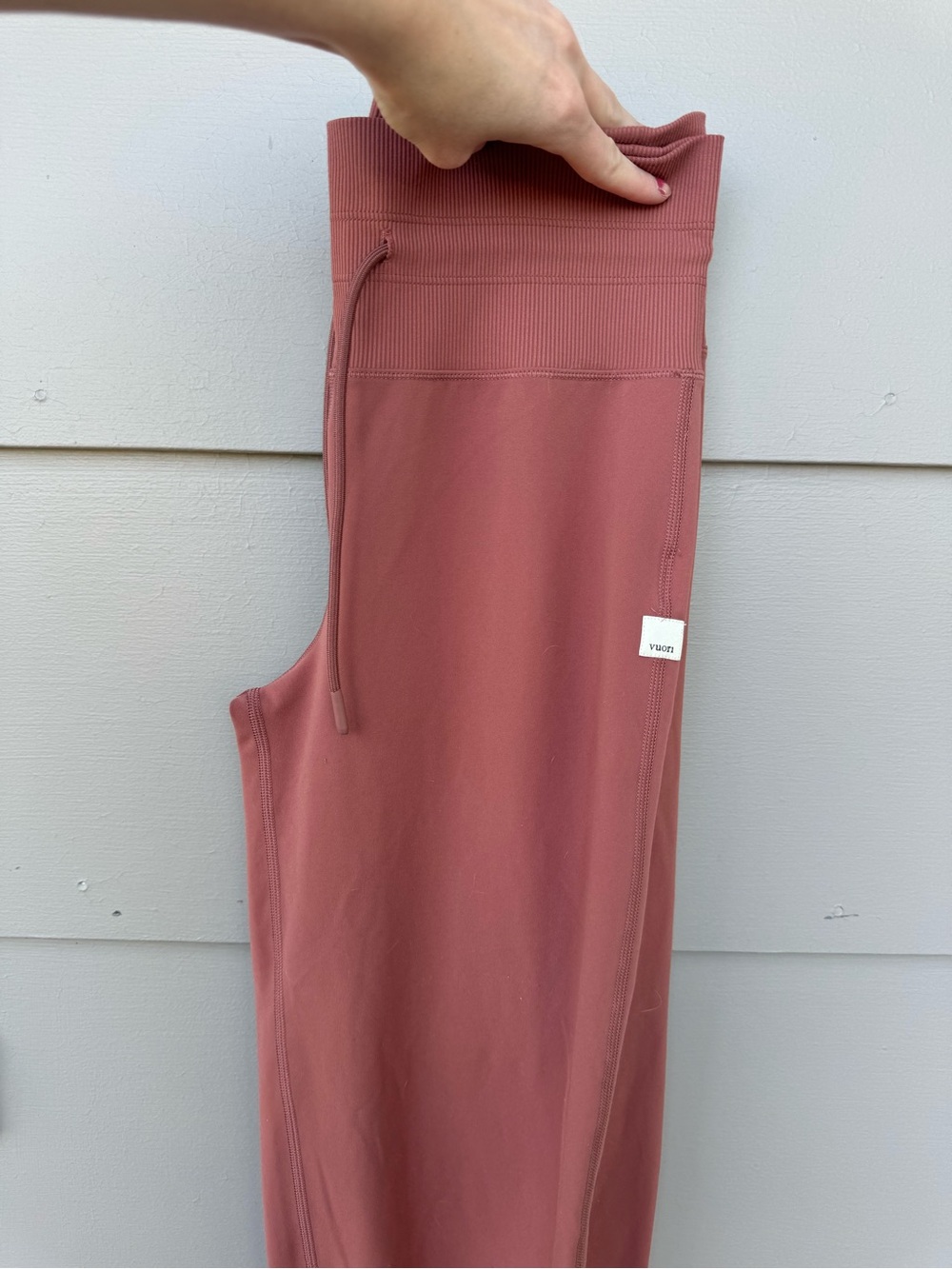 vuori legging joggers size small only tried on